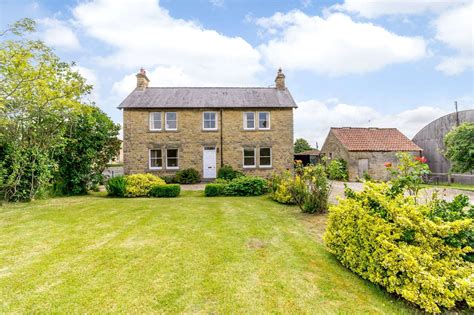 Properties For Sale in North Yorkshire .